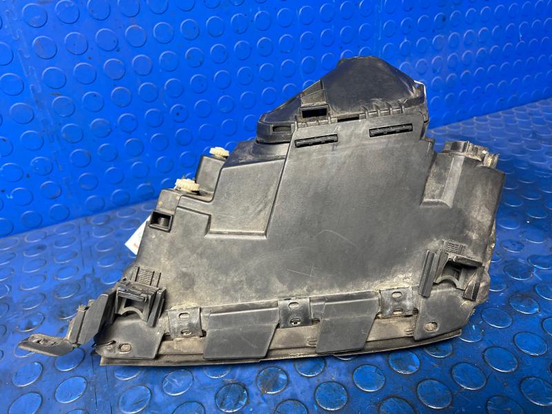 1997 Audi A6 Headlamp Assembly