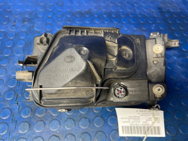 1997 Audi A6 Headlamp Assembly