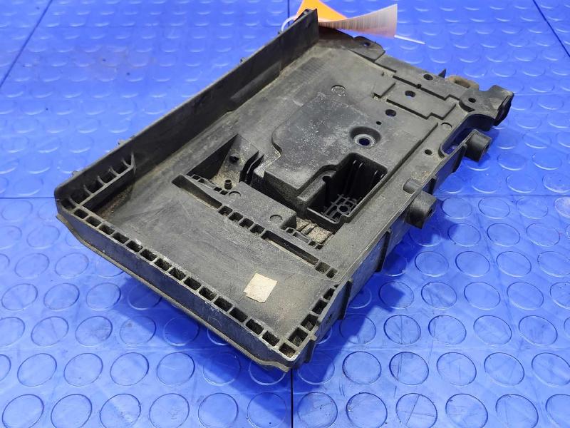 2016 Lincoln MKX Battery Tray