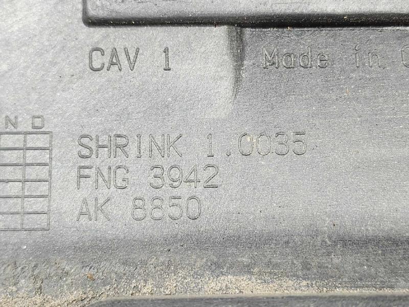 2016 Lincoln MKX Battery Tray