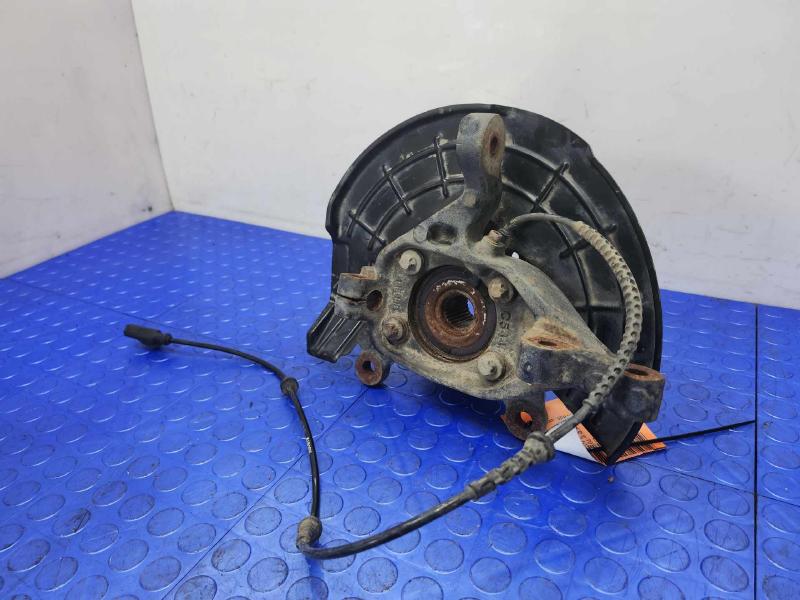 2016 Jeep Renegade Spindle Knuckle Front