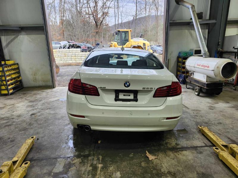 2016 BMW 528I Caliper