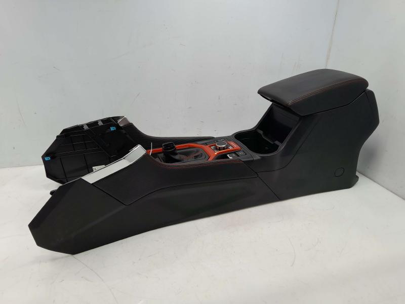 2019 Subaru Forester Front Console