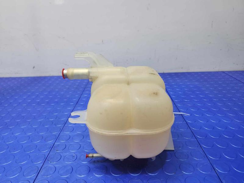 2021 Chrysler Voyager Coolant Recovery Bottle