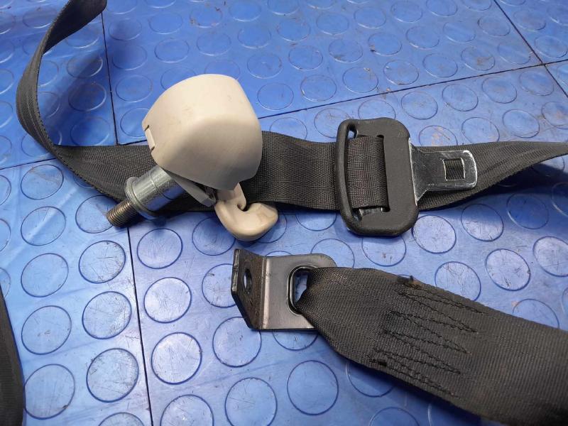 2012 Mazda Mazda5 Rear Seat Belt