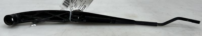 2019 GMC Acadia Wiper Arm