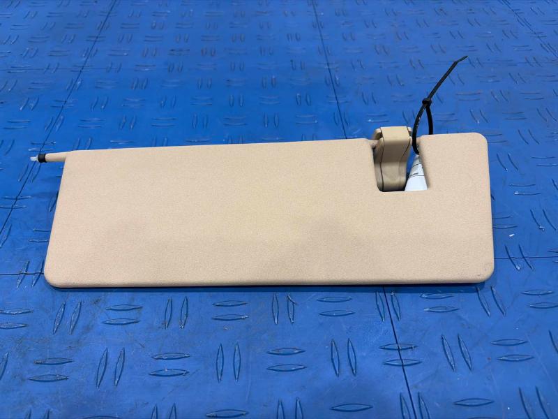 2010 Mercedes ML-Class Sun Visor