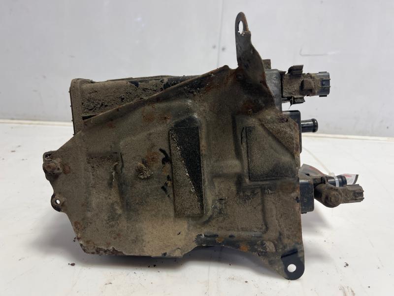 2005 Infiniti G35 Evaporator Canister