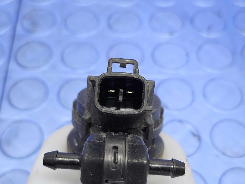 2017 Acura RDX Washer Bottle