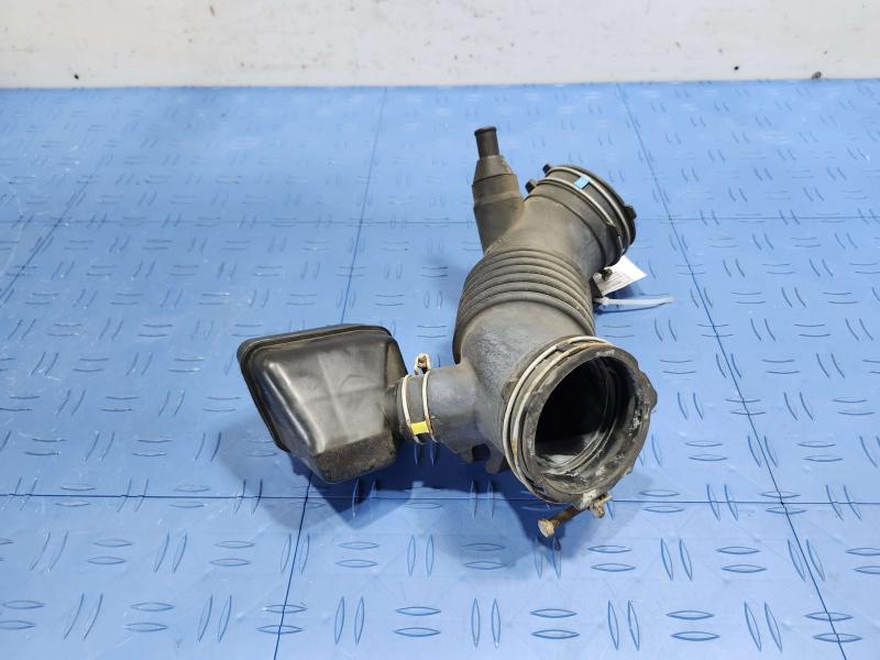2013 Toyota Camry Air Intake Tube/Resonator