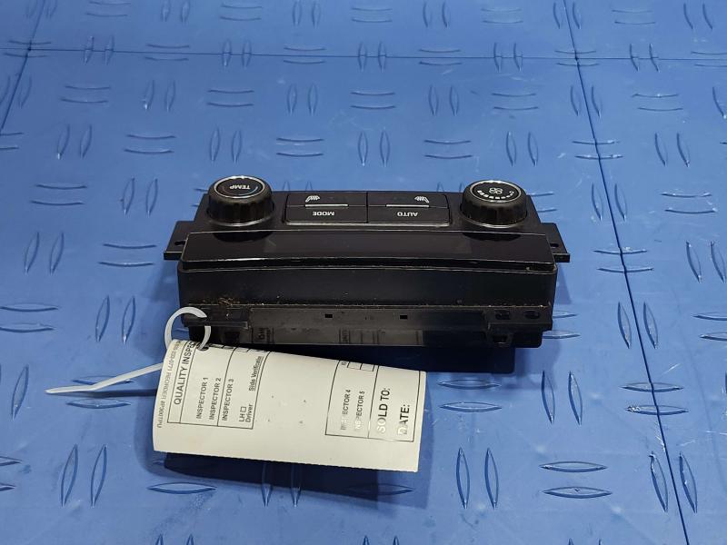 2017 GMC Acadia Heater A/C Control