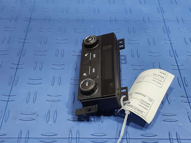 2017 GMC Acadia Heater A/C Control