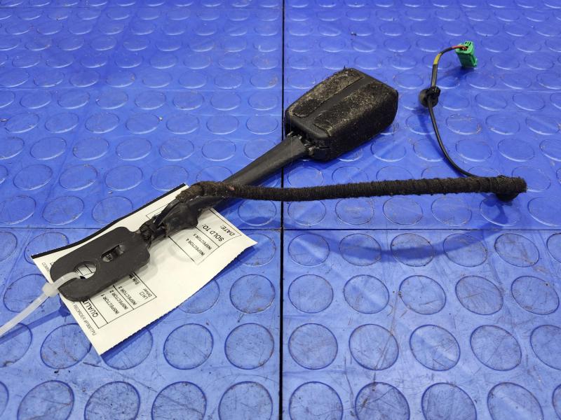 2020 Jeep Renegade Front Seat Belt