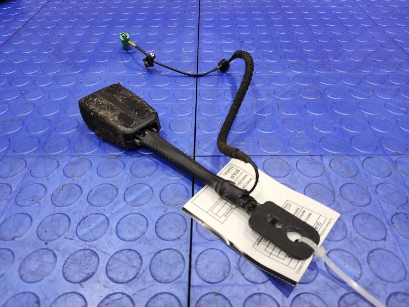 2020 Jeep Renegade Front Seat Belt