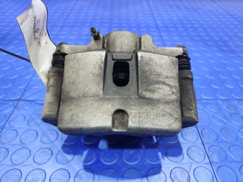 2017 Chrysler 200 Caliper