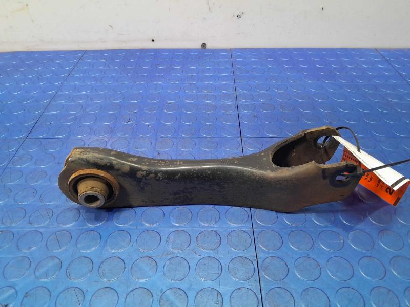 2015 Chrysler 200 Lower Control Arm Rr