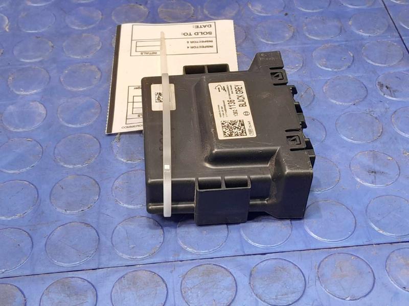 2018 Buick Regal Rear Park Assist Control Module Genuine OEM 13521136