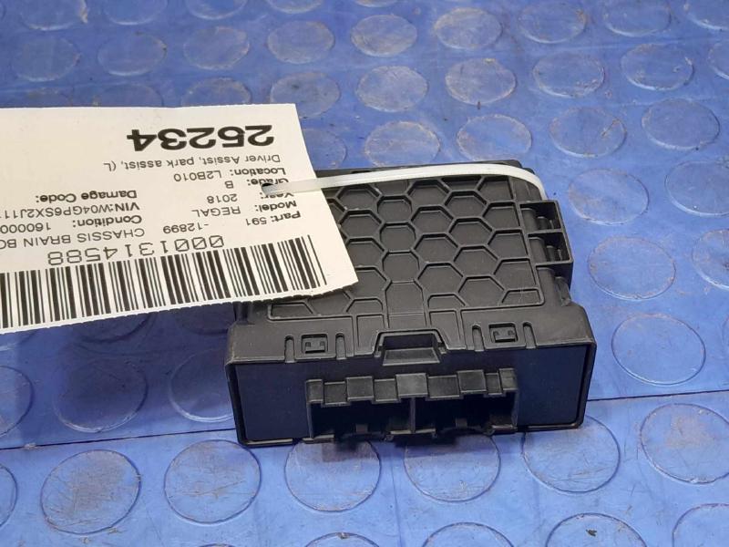 2018 Buick Regal Rear Park Assist Control Module Genuine OEM 13521136