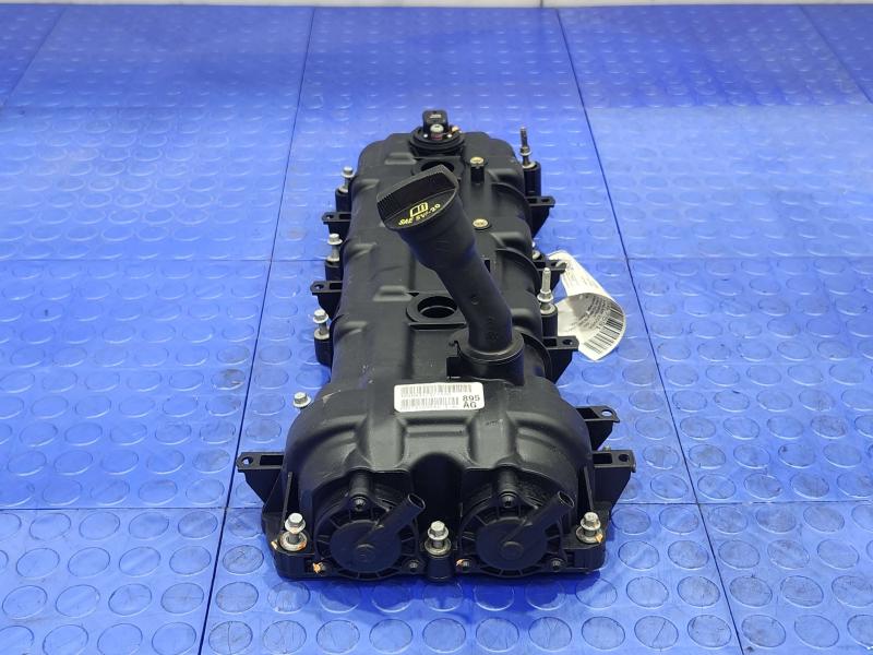 2014 Jeep Grand Cherokee Valve Cover