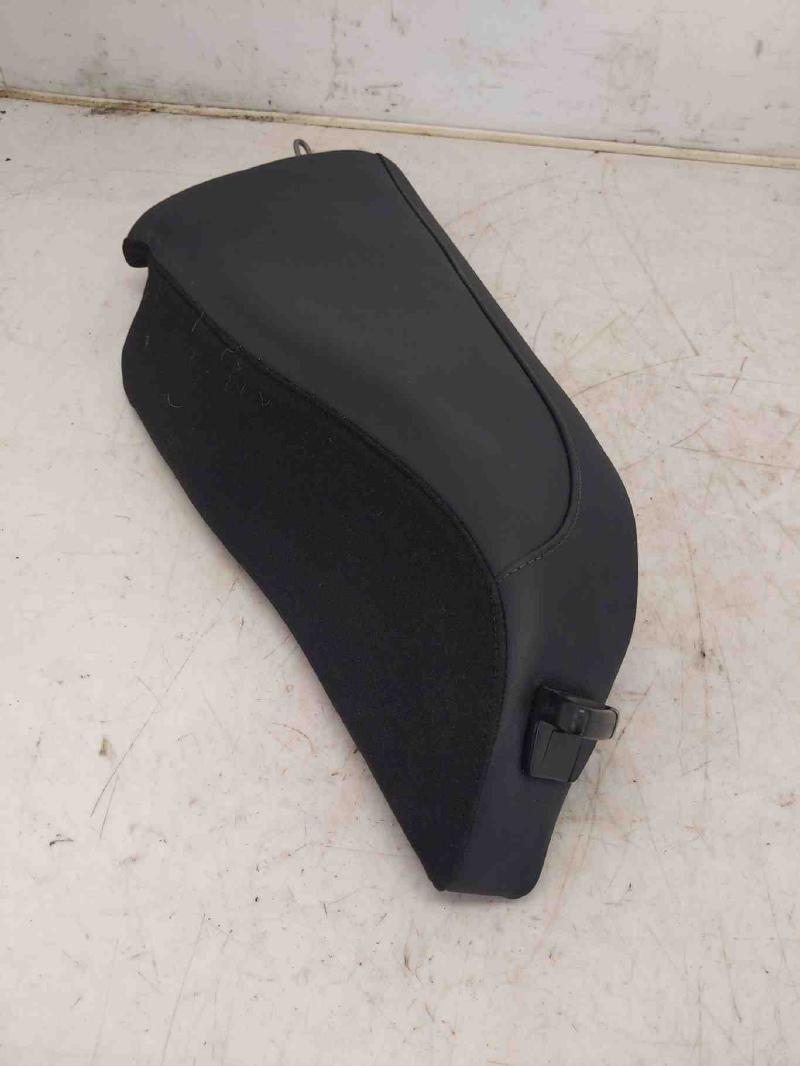 2018 - 2021 Kia Stinger LH Rear Driver Side Bolster Seat Cushion Black OEM 89307J5320