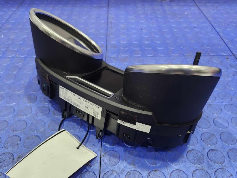 2012 Mercedes Benz ML350 W166 Instrument Cluster Speedometer OEM 1669001905