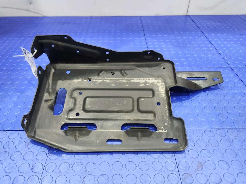 2014 Chevrolet Silverado 1500 Battery Tray