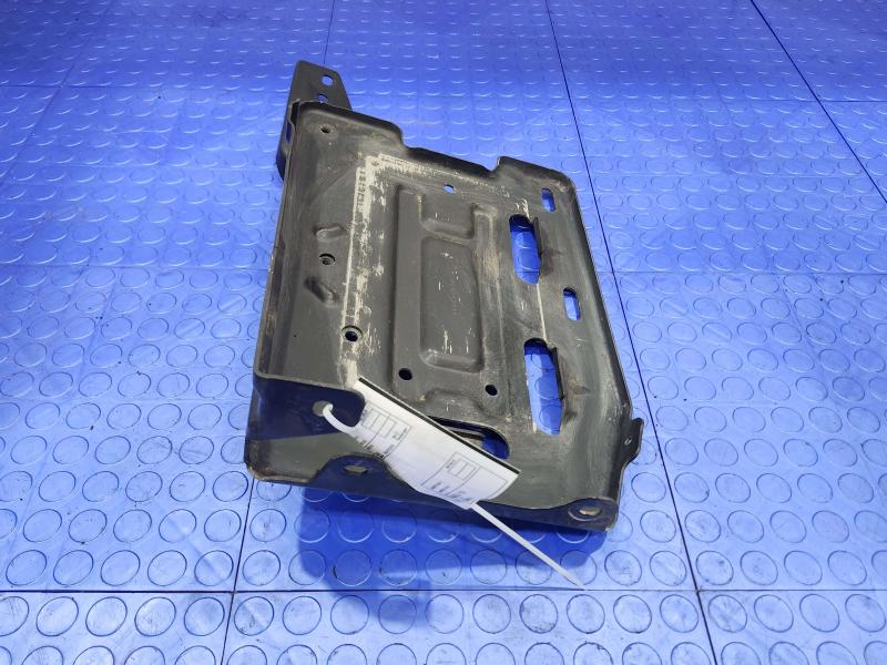 2014 Chevrolet Silverado 1500 Battery Tray