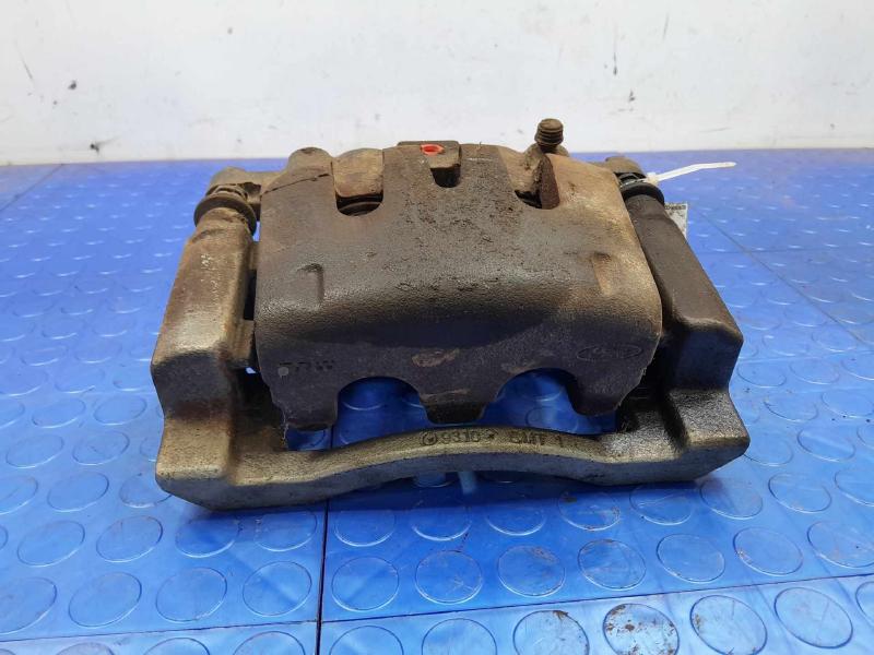 2011 Ford F-250 Super Duty Caliper
