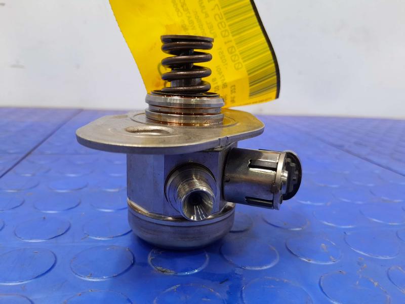 2018 BMW 740I Fuel Pump