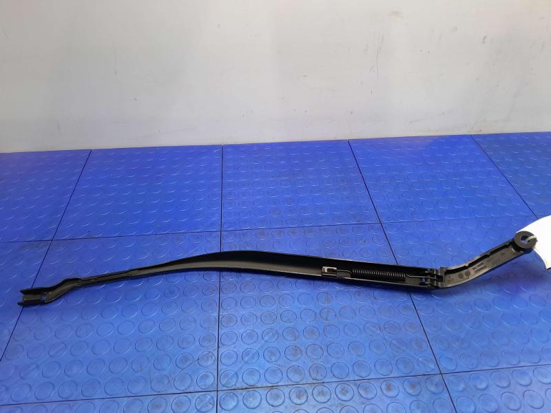 2018 Maserati Ghibli Wiper Arm