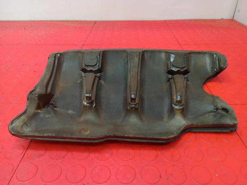2016 Chrysler 200 Engine Cover