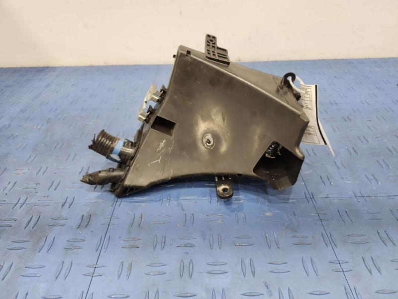 2015 Subaru Forester Engine Fuse Box