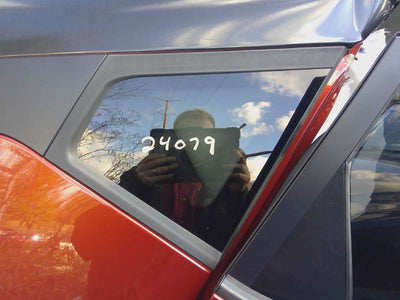 2020-2022 Kia Soul Quarter Glass RH Passenger Side Genuine OEM Part 87820K0020