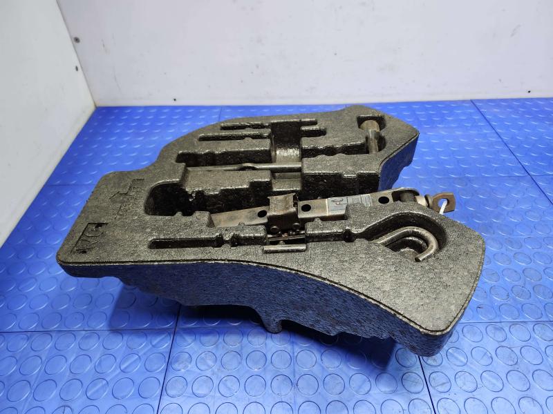 2013 Honda Civic Jack Assembly