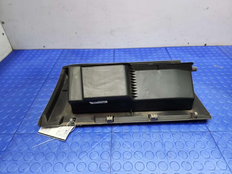 2018 Ford F-150 Glove Box