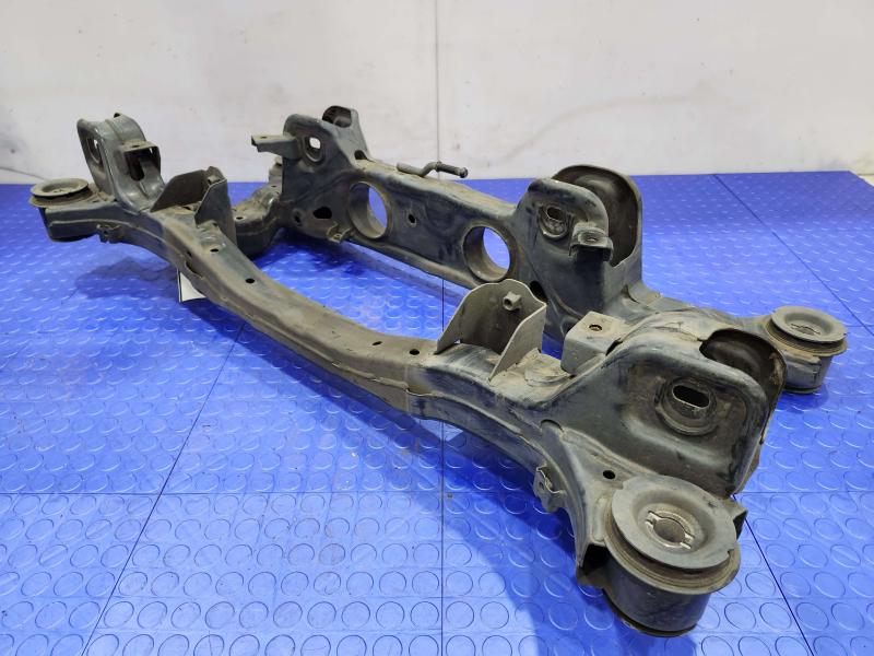 2016-2020 Kia Sorento FWD Rear Crossmember Subframe Genuine OEM 55405C5050