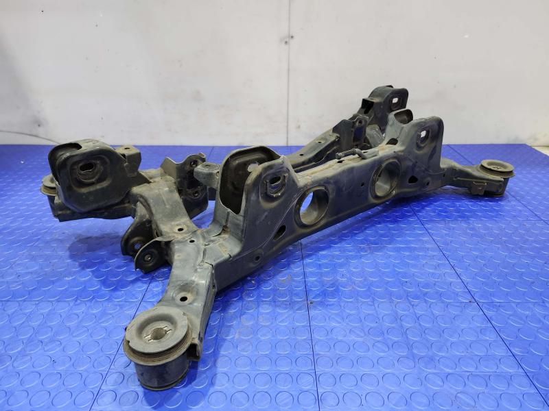 2016-2020 Kia Sorento FWD Rear Crossmember Subframe Genuine OEM 55405C5050
