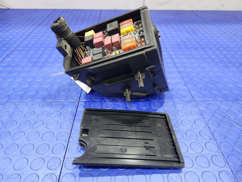 2020 Jeep Renegade Engine Fuse Box