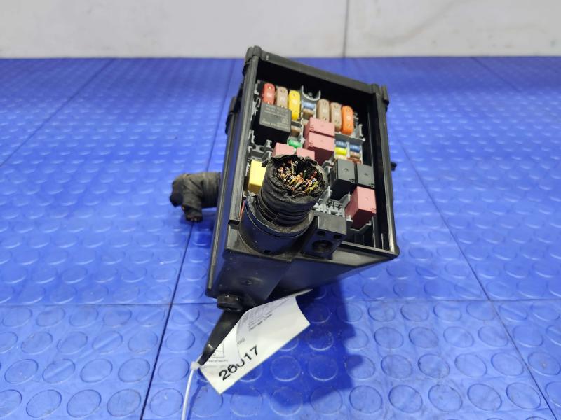 2020 Jeep Renegade Engine Fuse Box