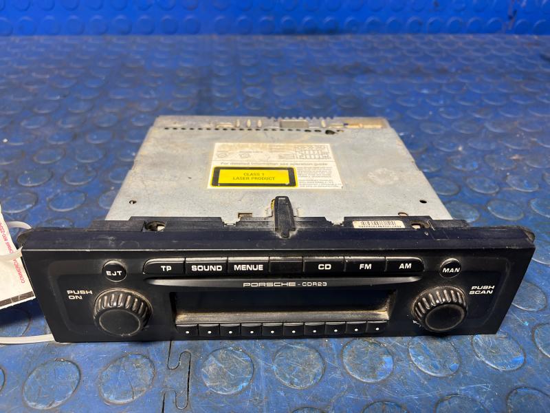 2004 Porsche Cayenne Audio & Visual Equip.(Radio)