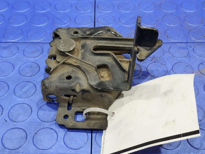 2005 - 2009 Ford Mustang Hood Latch Lock Assembly Genuine OEM 6W6Z16700A