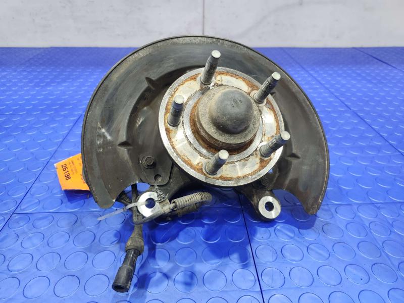 2006 Ford Mustang Spindle Knuckle Front