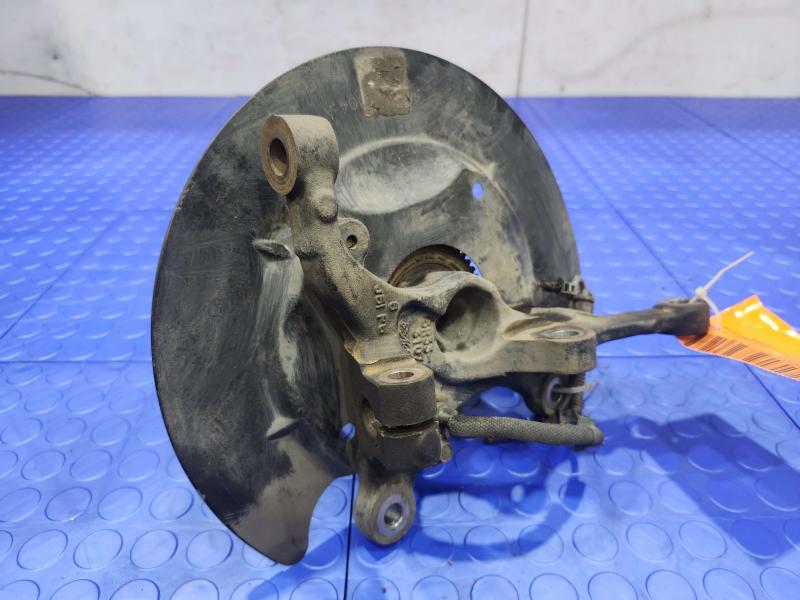 2006 Ford Mustang Spindle Knuckle Front