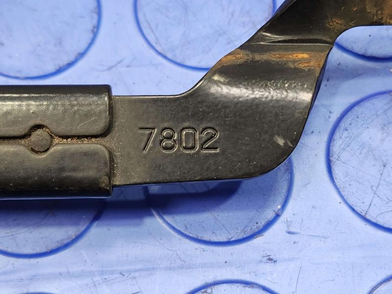 2010 Toyota Prius Wiper Arm