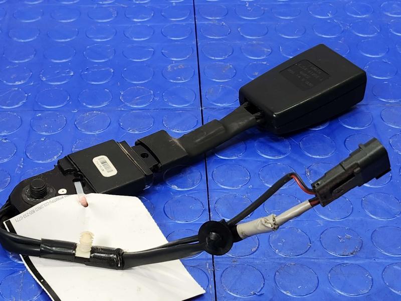 2014 Ford Escape Front Seat Belt
