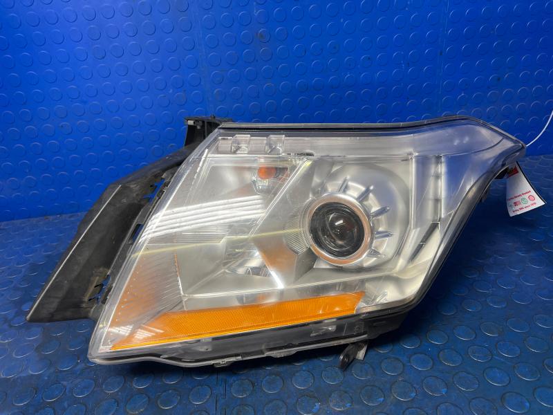 2014 Cadillac SRX Headlamp Assembly