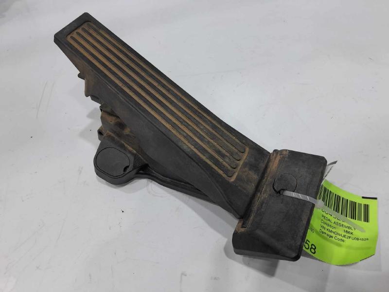 2015 Genesis Genesis Pedal Assembly
