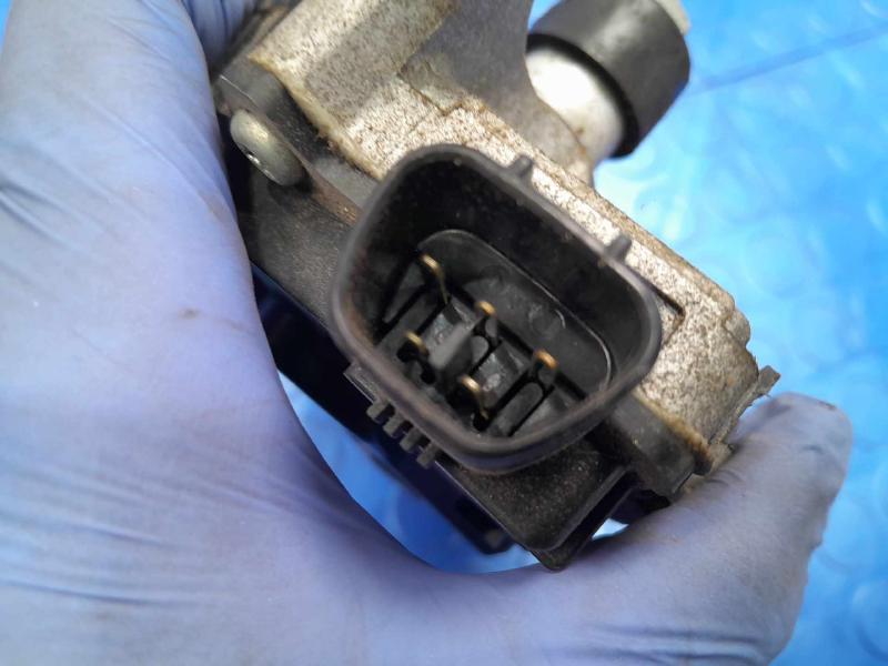 2013-2018 Cadillac ATS Windshield Wiper Motor Genuine OEM Part 20908672