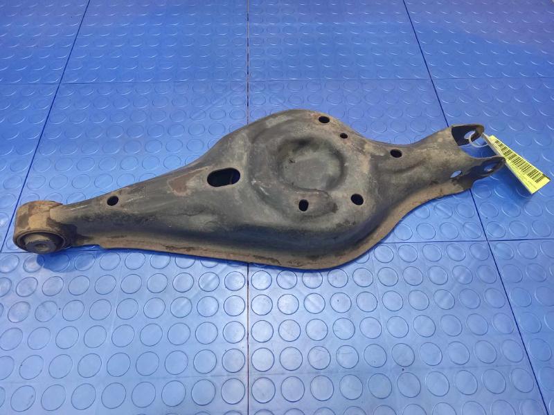 2015 Ford Taurus Lower Control Arm Rr