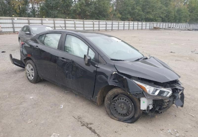 2020 Nissan Versa Center Pillar